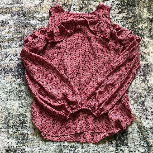 💥 3 for $15- Worthington Petite Cold Shoulder Long Sleeve - Picture 1 of 5